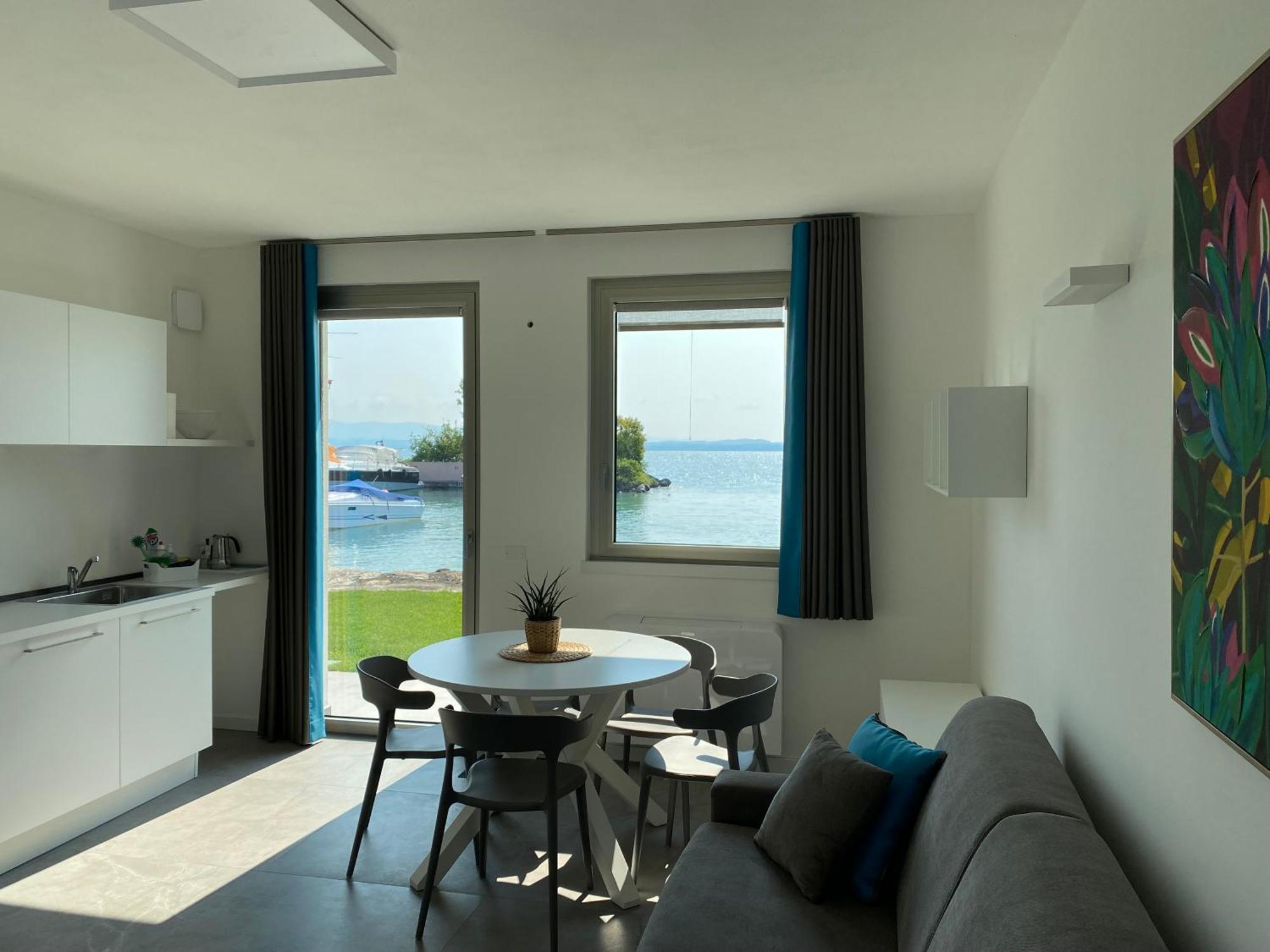 Sirmio Apartments - Darsena Stay Sirmione Esterno foto