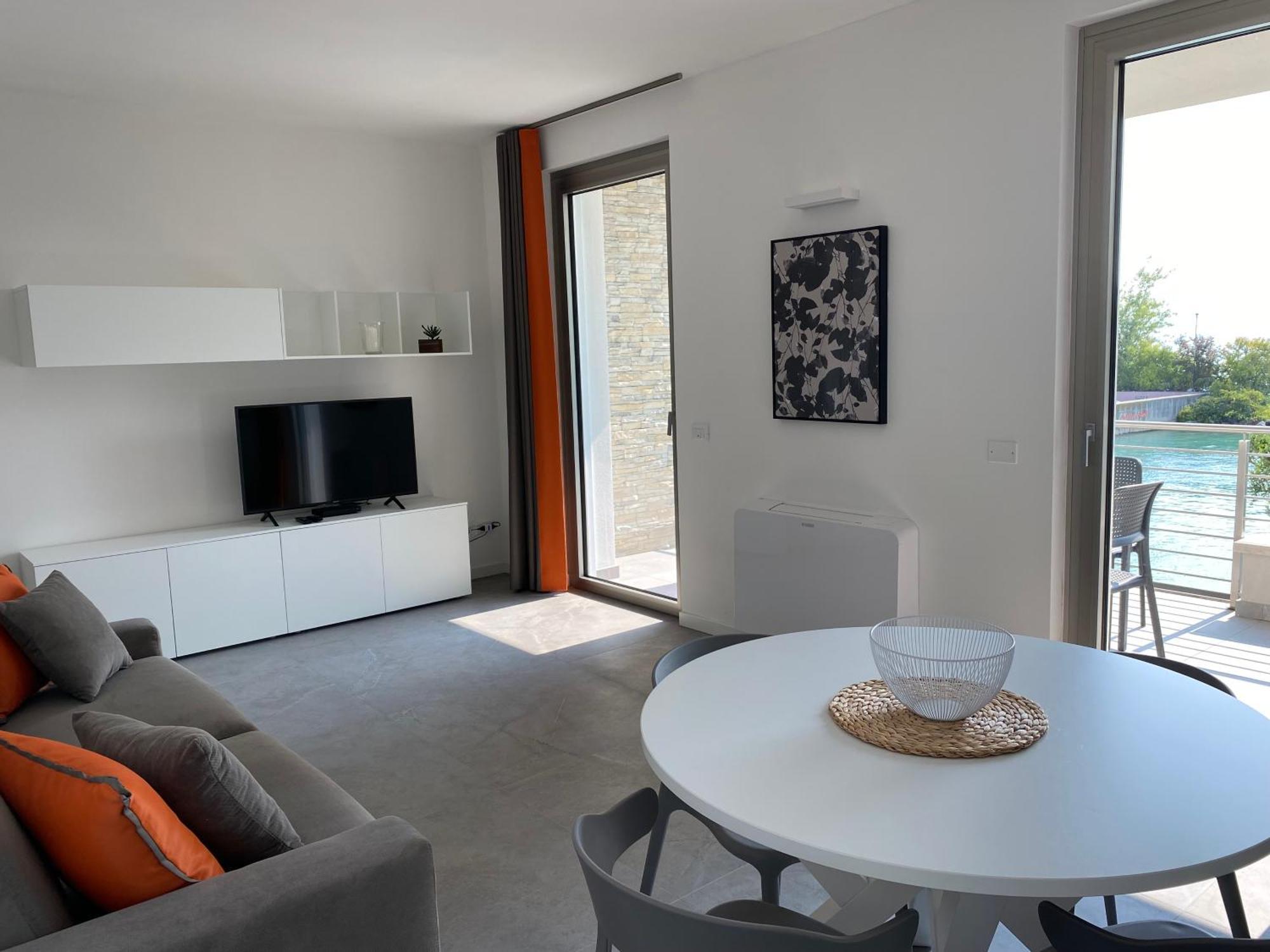 Sirmio Apartments - Darsena Stay Sirmione Esterno foto