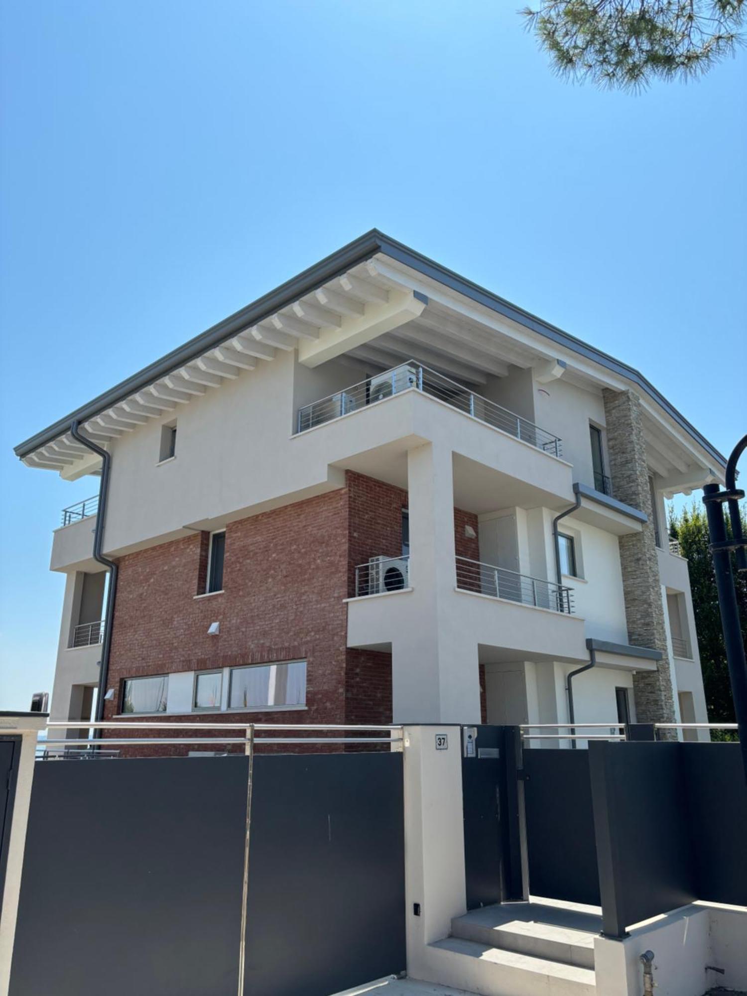 Sirmio Apartments - Darsena Stay Sirmione Esterno foto